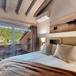 Holidays - By Myhomeincomo 3* Argegno