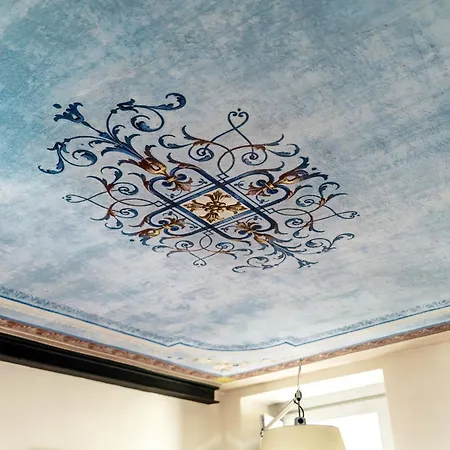 Holidays - By Myhomeincomo בית הארחה